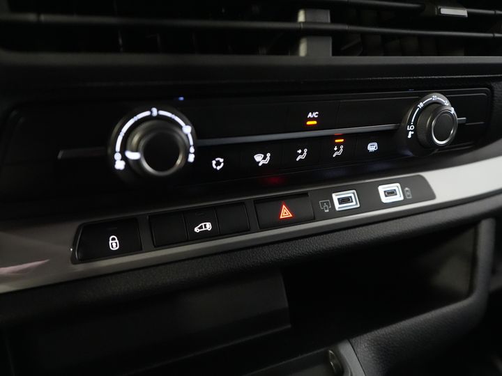 Citroën Jumpy Van 2.0 HDI 180 hp Aut. L3 BPM FREE! Virtuelles Cockpit/ Carplay/ Kamera/ PDC/ Cruise/ Airco