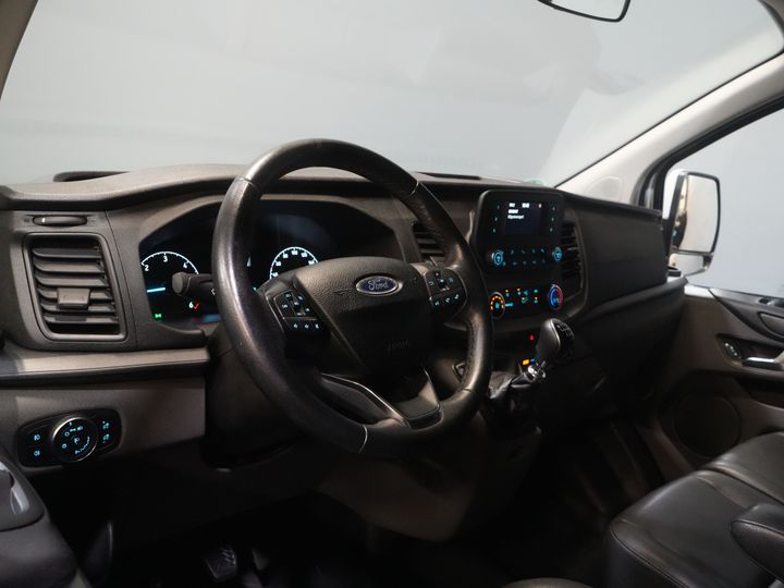 Ford Transit Custom Passenger Tourneo 2.0 TDCI 31.997 € IVA incl./BPM Trend Combi/ Kombi/ 9 Person/ 9 P/ Cruise/ PDC/ Airco