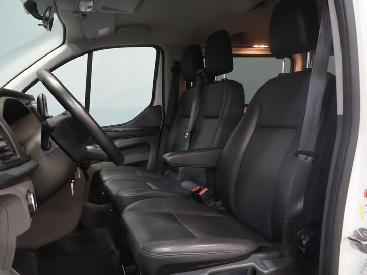 Ford Transit Custom Passenger Tourneo 2.0 TDCI 31.997 € IVA incl./BPM Trend Combi/ Kombi/ 9 Person/ 9 P/ Cruise/ PDC/ Airco
