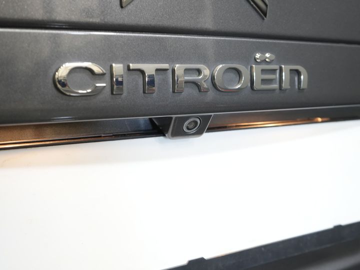 Citroën ë-Jumpy Transport de persoane SpaceTourer 50 kWh Aut. L3 220 km WLTP €30,182,- incl. TVA Încărcător rapid/ 2x Ușă glisantă/ Xenon/ Seatverw./ Navi/ Carplay/ Climă/ 