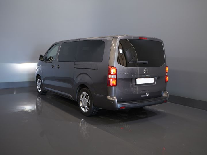 Citroën ë-Jumpy Transport de persoane SpaceTourer 50 kWh Aut. L3 220 km WLTP €30,182,- incl. TVA Încărcător rapid/ 2x Ușă glisantă/ Xenon/ Seatverw./ Navi/ Carplay/ Climă/ 