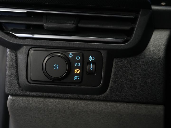 Ford Transit Custom Bestelbus 2.0 TDCI 150 pk L2 Limited Adapt.Cruise/ LED/ Stoelverw./ Stuurverw./ Carplay/ PDC/ Camera