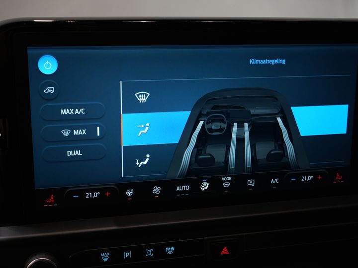 Ford Transit Custom Bestelbus 2.0 TDCI 150 pk L2 Limited Adapt.Cruise/ LED/ Stoelverw./ Stuurverw./ Carplay/ PDC/ Camera