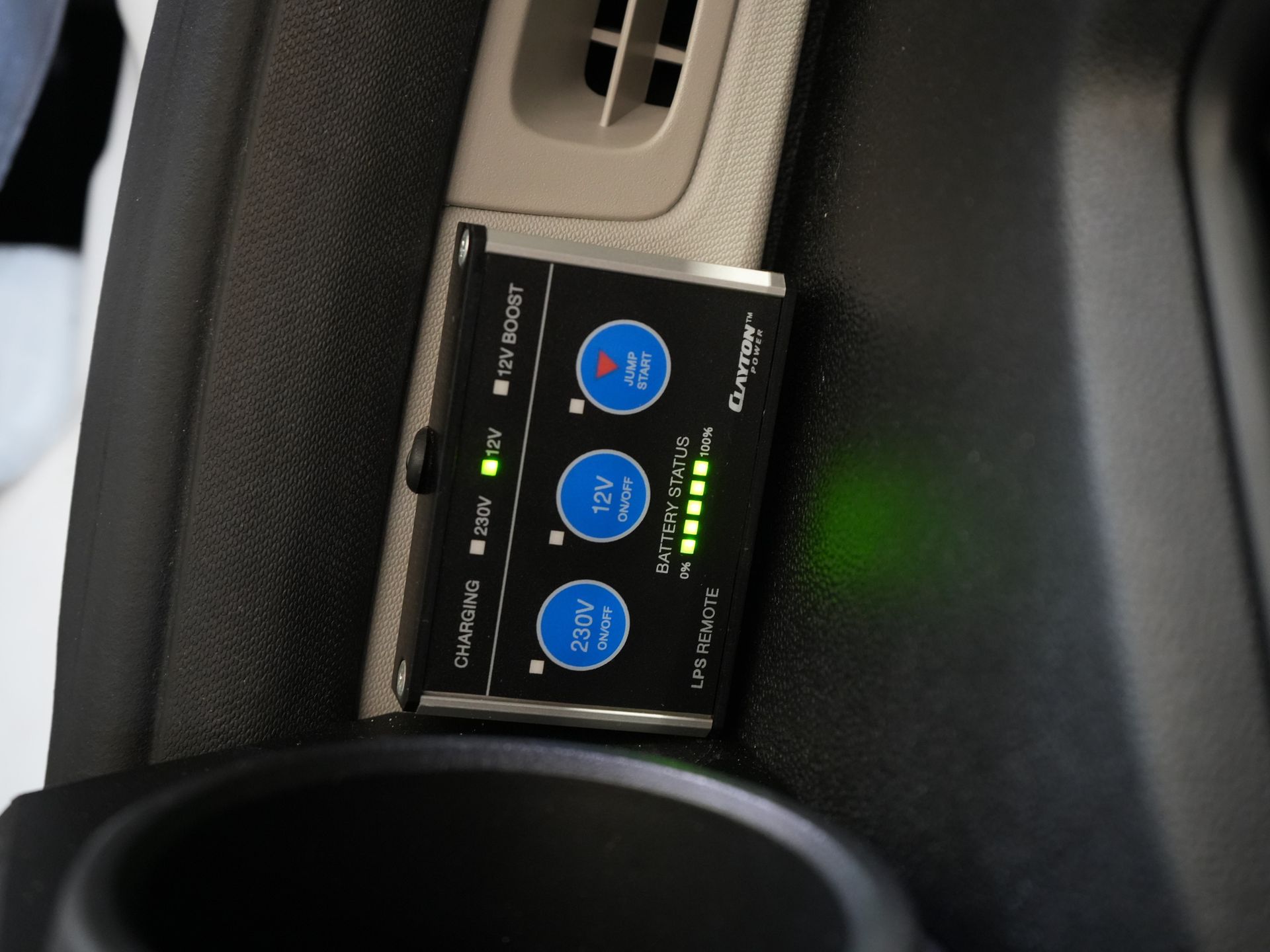 Ford Transit Custom Bestelbus 2.0 TDCI 130 pk L2H2 Trend MHEV BPM VRIJ! Sortimo/ Inrichting/ Standkachel/ Stoelverw./ Omvormer/ Carplay/ Camera/ Cruise/ Trekh