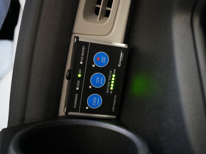 Ford Transit Custom Bestelbus 2.0 TDCI 130 pk L2H2 Trend MHEV BPM VRIJ! Sortimo/ Inrichting/ Standkachel/ Stoelverw./ Omvormer/ Carplay/ Camera/ Cruise/ Trekh