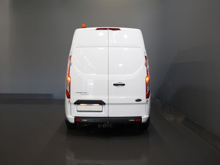 Ford Transit Custom Bestelbus 2.0 TDCI 130 pk L2H2 Trend MHEV BPM VRIJ! Sortimo/ Inrichting/ Standkachel/ Stoelverw./ Omvormer/ Carplay/ Camera/ Cruise/ Trekh