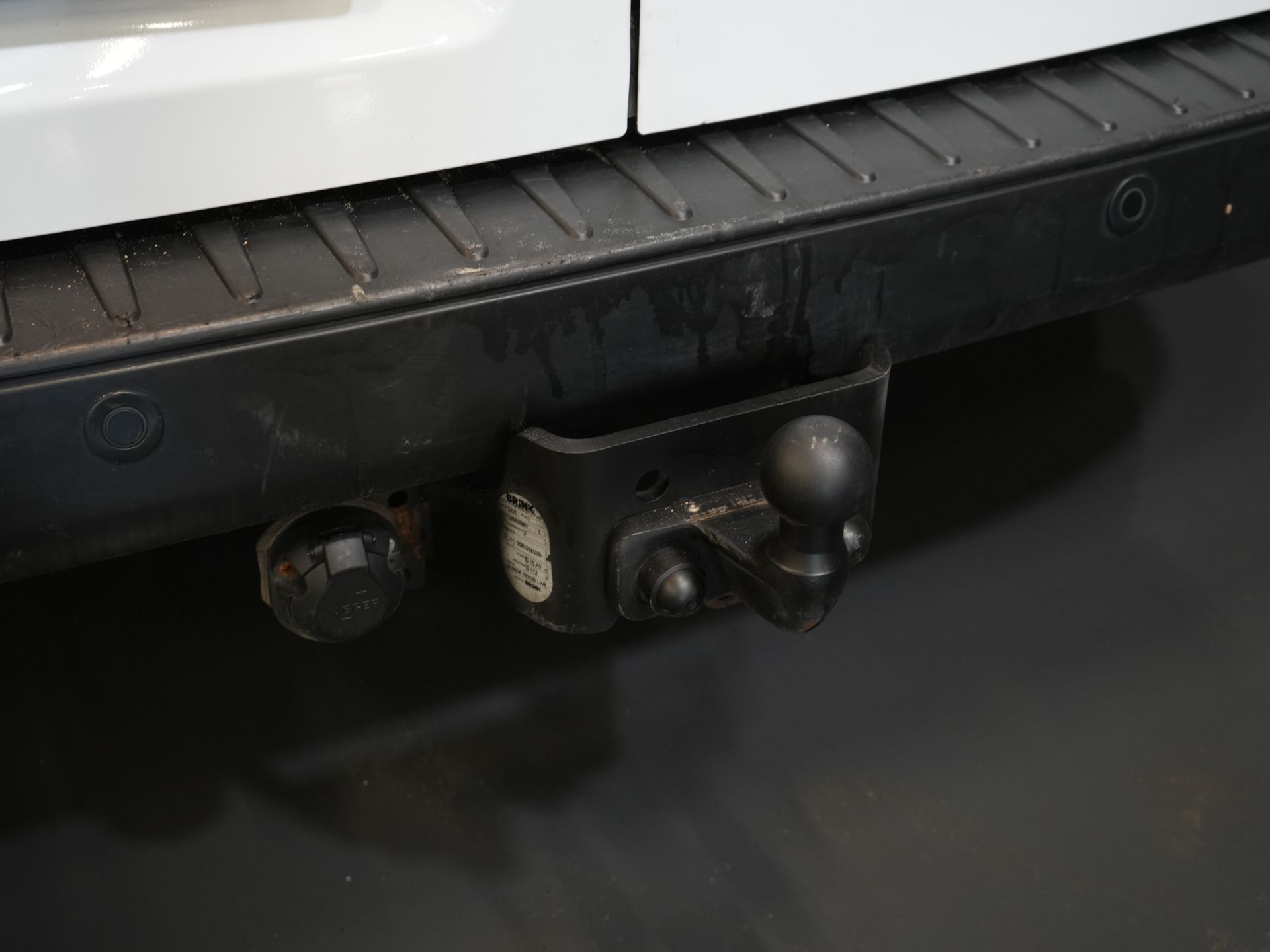 Ford Transit Custom Bestelbus 2.0 TDCI 130 pk L2H2 Trend MHEV BPM VRIJ! Sortimo/ Inrichting/ Standkachel/ Stoelverw./ Omvormer/ Carplay/ Camera/ Cruise/ Trekh