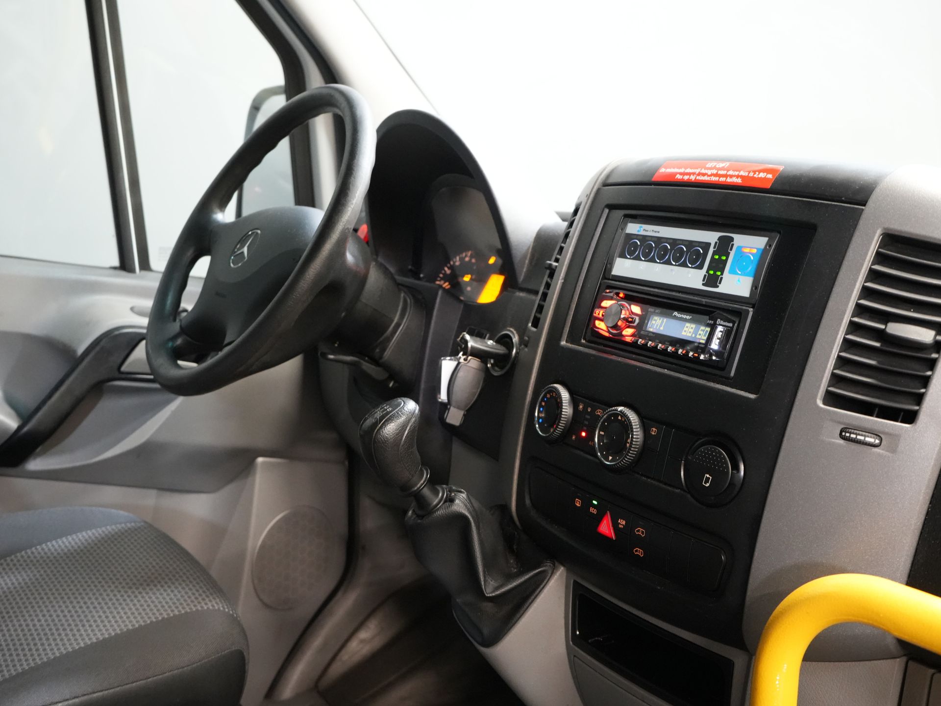 Mercedes-Benz Sprinter Passenger Transport 313 2.2 CDI L2H2 €9,922 Incl. VAT BPM FREE! EXPORT Combi/ 9 persons/ Kombi/ 9P/ Airco/ Wheelchair lift
