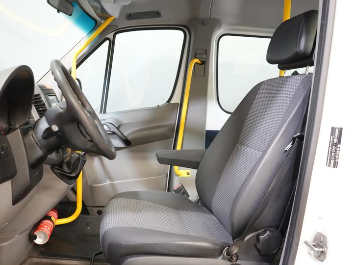 Mercedes-Benz Sprinter Passenger Transport 313 2.2 CDI L2H2 €9,922 Incl. VAT BPM FREE! EXPORT Combi/ 9 persons/ Kombi/ 9P/ Airco/ Wheelchair lift