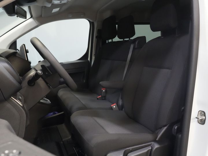 Citroën Jumpy Bestelbus 2.0 HDI 180 pk Aut. DC Dubbel Cabine BPM VRIJ! 2x Schuifdeur/ Virtual Cockpit/ Navi/ Carplay/ Camera/ PDC/ Cruise/ Trekhaak/ Air