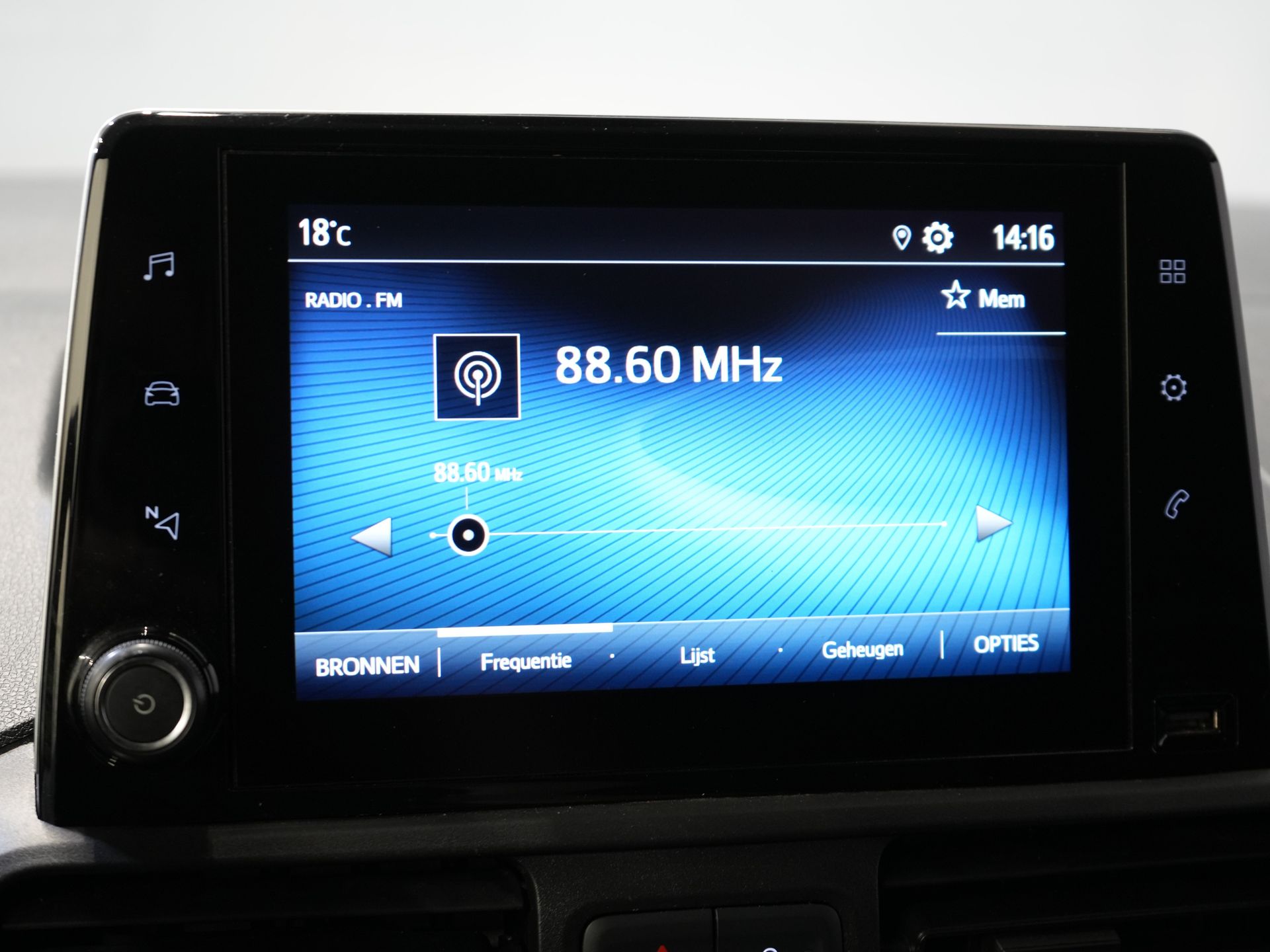 Toyota PROACE CITY Furgoneta 1.2 Turbo 130 cv Gasolina Aut. ¡BPM GRATIS! 3Pers./ Carplay/ Camera/ Cruise/ PDC/ Towbar