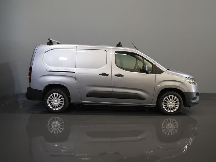 Toyota PROACE CITY Furgoneta 1.2 Turbo 130 cv Gasolina Aut. ¡BPM GRATIS! 3Pers./ Carplay/ Camera/ Cruise/ PDC/ Towbar