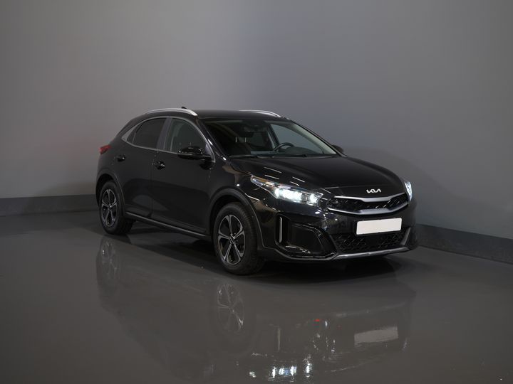 Kia Xceed SUV 1.6 GDi PHEV Dynamic Line Virtual Cockpit/ LED/ Adapt.Cruise/ Navi/ Klima/ Kamera/ PDC/ Elek.Ventil