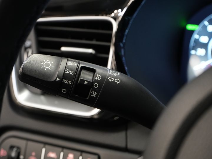 Kia Xceed SUV 1.6 GDi PHEV Dynamic Line Virtual Cockpit/ LED/ Adapt.Cruise/ Navi/ Klima/ Kamera/ PDC/ Elek.Ventil