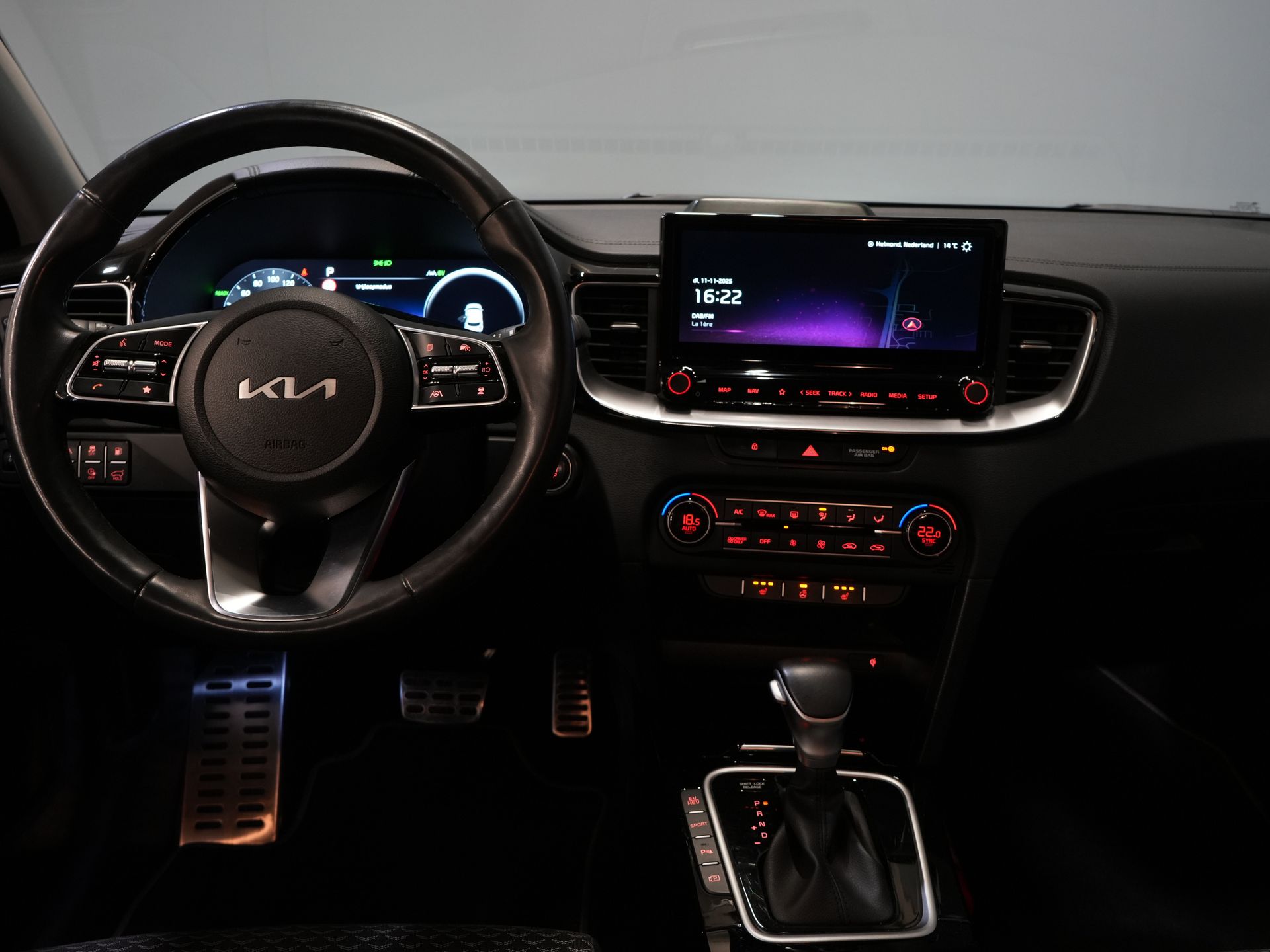 Kia Xceed SUV 1.6 GDi PHEV Dynamic Line Virtual Cockpit/ LED/ Adapt.Cruise/ Navi/ Klima/ Kamera/ PDC/ Elek.Ventil