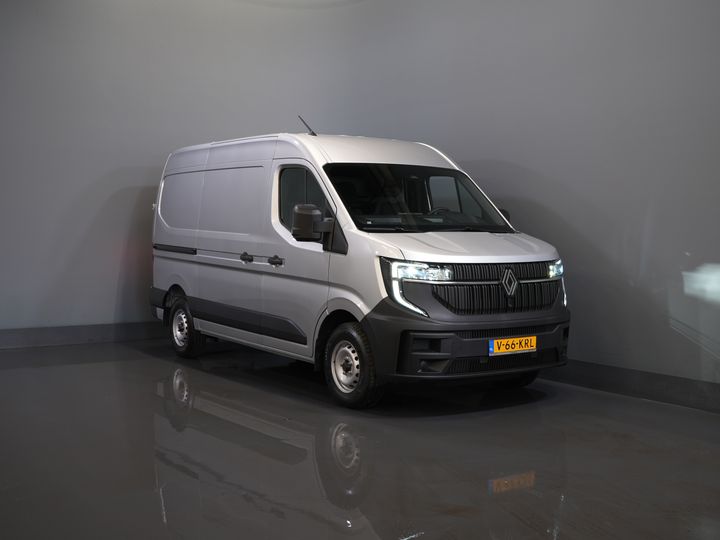 Renault Master Furgón 2.0 dCi 130 cv L2H2 LED/ Carplay/ Gancho remolque/ Cámara/ Crucero/ PDC/ Airco