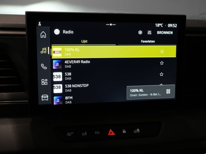 Renault Master Bestelbus 2.0 dCi 130 pk L2H2 LED/ Carplay/ Trekhaak/ Camera/ Cruise/ PDC/ Airco