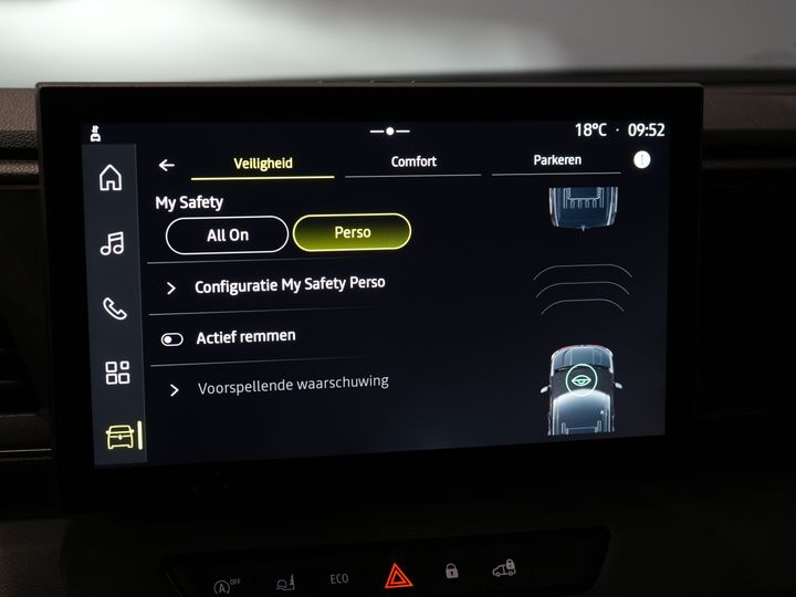 Renault Master Bestelbus 2.0 dCi 130 pk L2H2 LED/ Carplay/ Trekhaak/ Camera/ Cruise/ PDC/ Airco