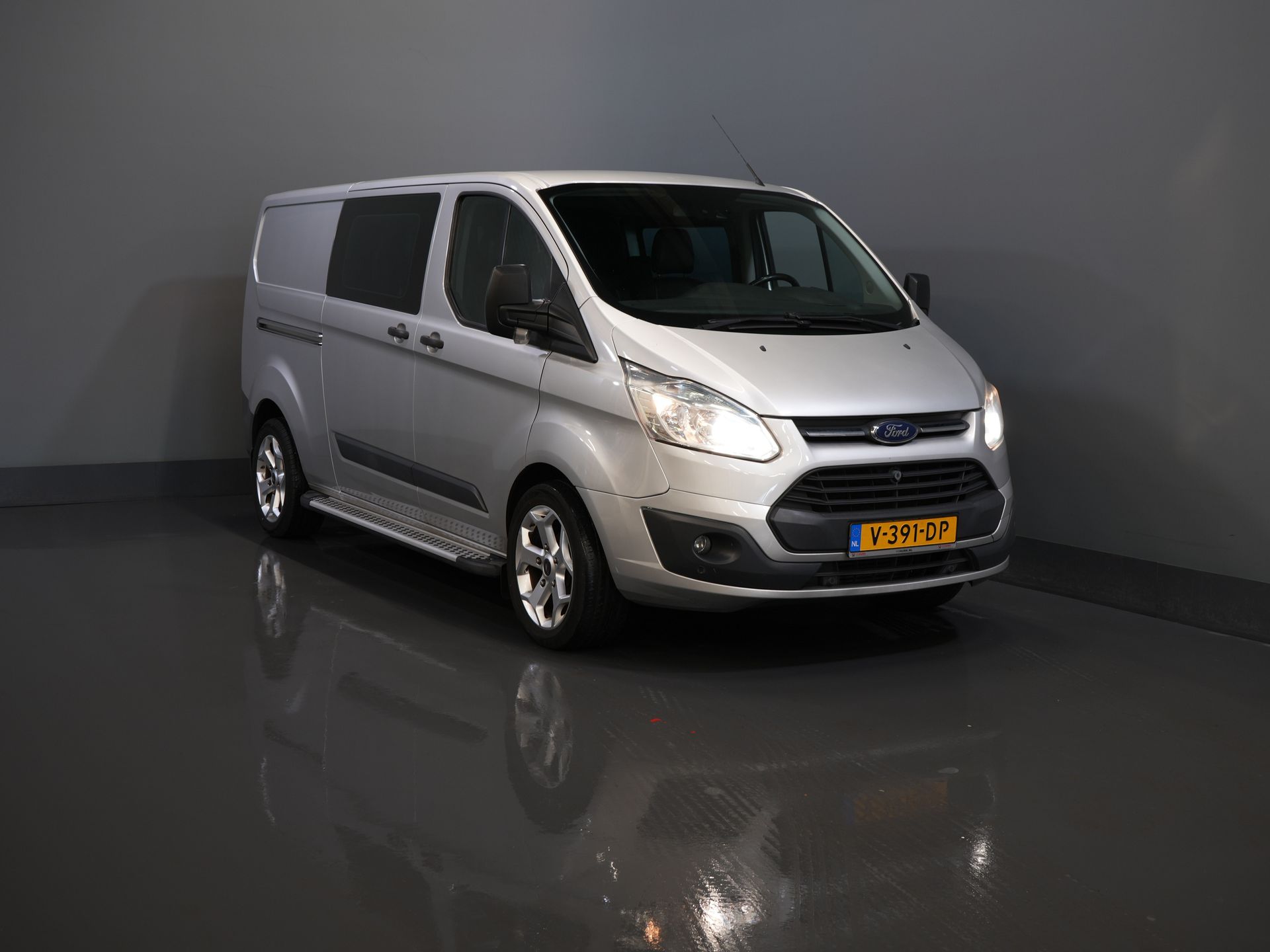 Ford Transit Custom Van 2.2 TDCI Trend Double Cab DC L2 BPM БЕЗКОШТОВНО! NL Автомобіль/ Шкіра/ Підігрів сидінь/ Камера/ PDC/ LMV/ Підніжки