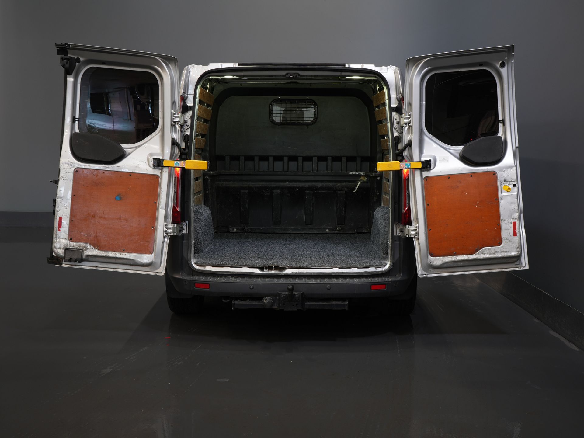 Ford Transit Custom Van 2.2 TDCI Trend Double Cab DC L2 BPM БЕЗКОШТОВНО! NL Автомобіль/ Шкіра/ Підігрів сидінь/ Камера/ PDC/ LMV/ Підніжки