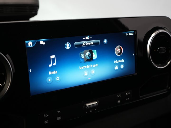 Mercedes-Benz Sprinter Van 317 CDI Aut. L2H2 BPM FREE! LED/ Sedile conducente elettrico/ 270 porte/ Riscaldamento sedili/ Navi/ Telecamera/ Crociera/ Climatizzatore/ DAB/ Barra di traino