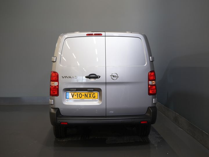 Opel Vivaro Van 2.0 D 145 hp L3 ZGAN 2.5t.Trekverm./ Airco/ Cruise/ PDC/ 3 Persoons
