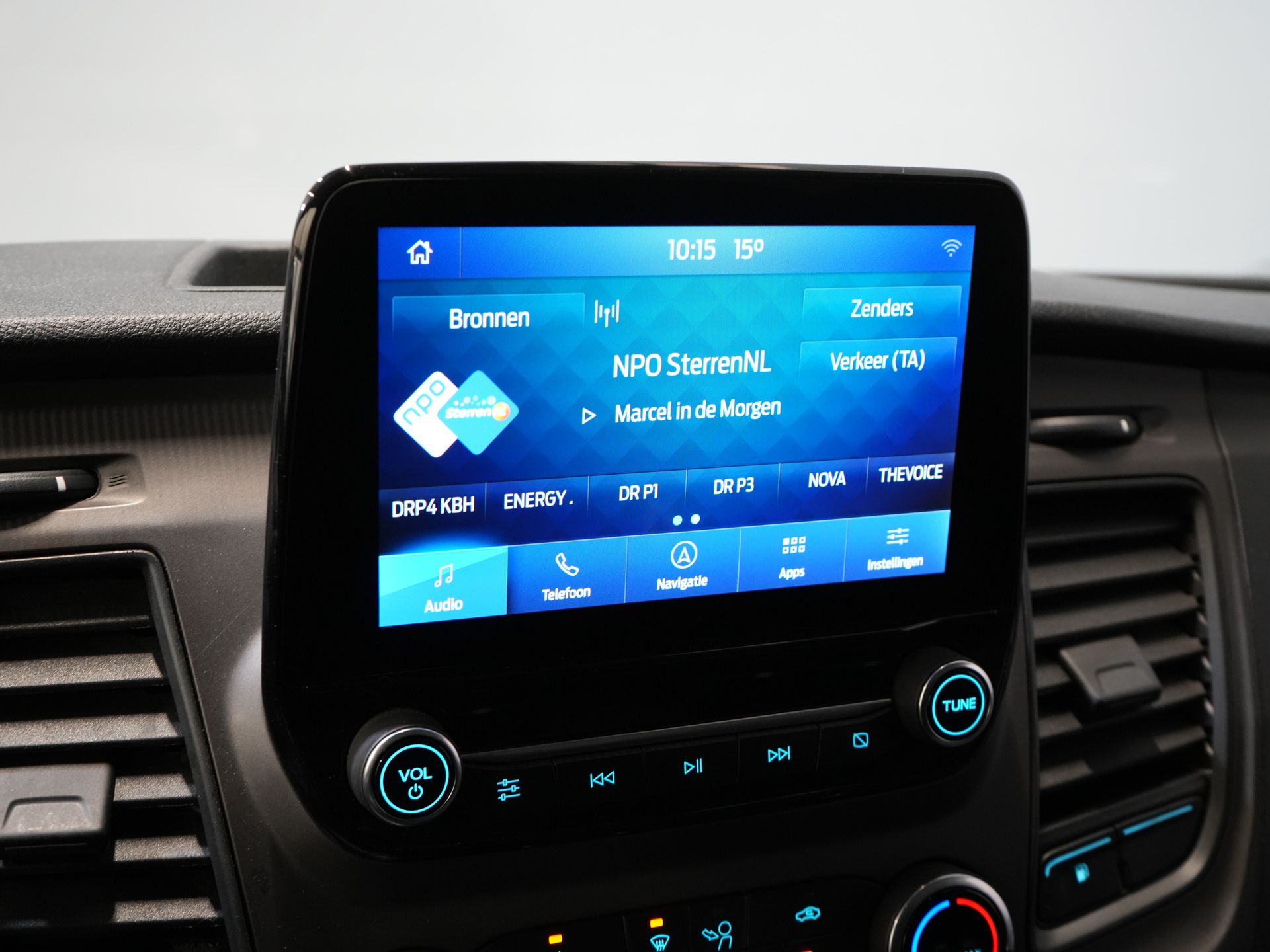 Ford Transit Custom Van 1.0 130 к.с. Авт. PHEV BPM БЕЗКОШТОВНО! Carplay / Seatverw./ Sortimo / Бічні панелі / Камера / PDC / Круїз / Airco