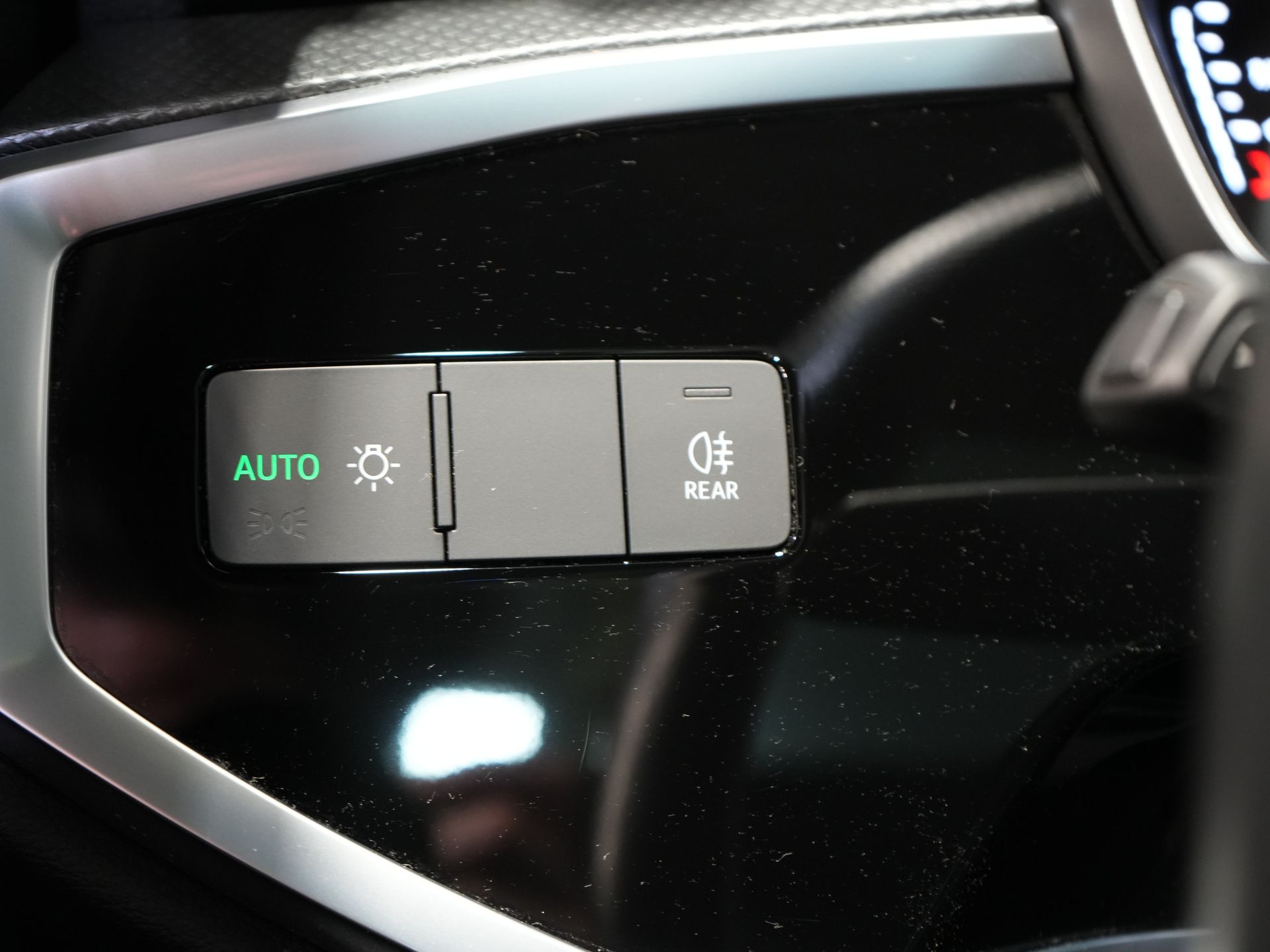 Audi Q3 Sportback SUV 45 TFSI E-Tron 245 pk S-Line Virtual Cockpit/ Pano/ Carplay/ Stoelverw./ PDC/ Trekhaak