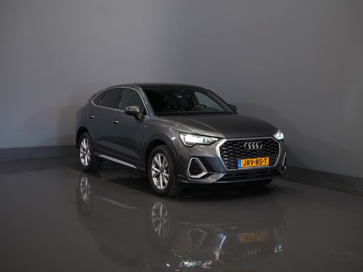 Audi Q3 Sportback SUV 45 TFSI E-Tron 245 pk S-Line Cruise/ Virtual Cockpit/ Pano/ Carplay/ Stoelverw./ PDC/ Trekhaak