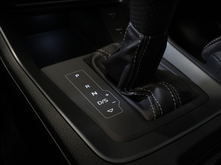 Audi Q3 Sportback SUV 45 TFSI E-Tron 245 pk S-Line Virtual Cockpit/ Pano/ Carplay/ Stoelverw./ PDC/ Trekhaak