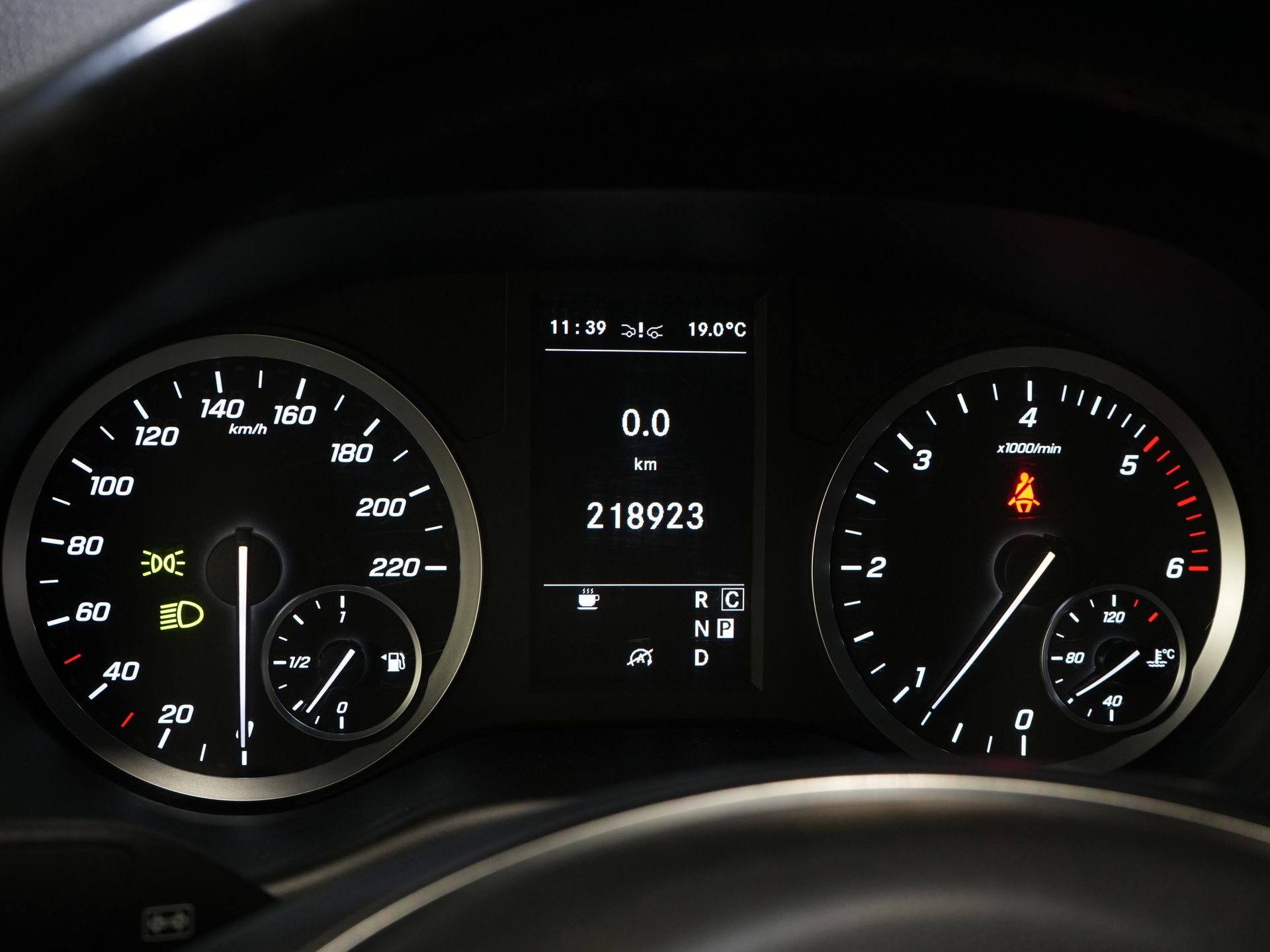 Mercedes-Benz Vito Van 119 CDI 4Matic L3 авт. 4х4/ 2.5т буксир м./ адапт. Круїз/ LED/ Сигналізація/ Carplay/ Фаркоп/ Камера