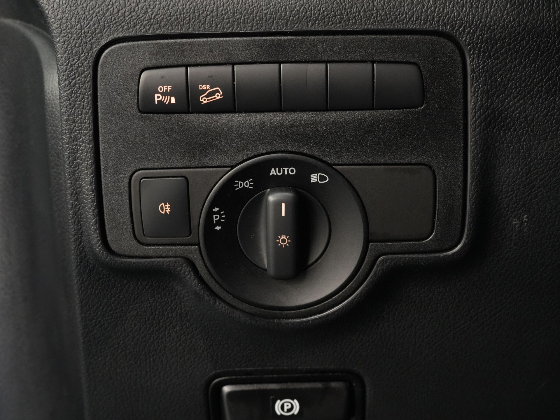 Mercedes-Benz Vito Van 119 CDI 4Matic L3 авт. 4х4/ 2.5т буксир м./ адапт. Круїз/ LED/ Сигналізація/ Carplay/ Фаркоп/ Камера