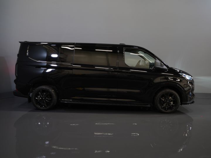 Ford Transit Custom Bestelbus 2.0 TDCI 150 pk L2 Trend DC Dubbel Cabine BPM VRIJ! Garantie 5J of 200.000km/ Adapt.Cruise/ 2xSchuifdeur/ LED/ Navi/ Stoelverw./