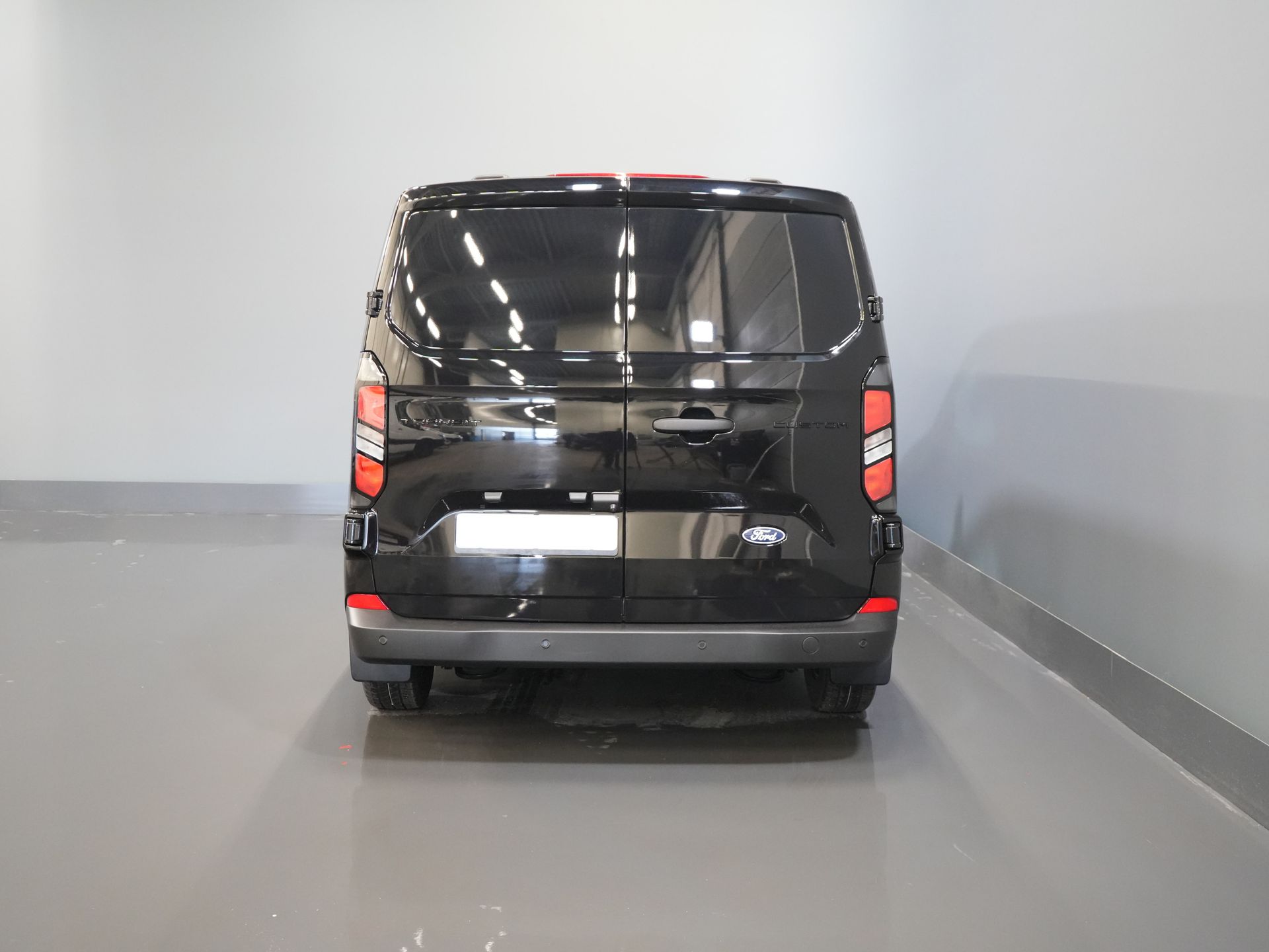 Ford Transit Custom Bestelbus 2.0 TDCI 150 pk Trend DC Dubbel Cabine BPM VRIJ! Garantie 5J of 200.000km/ Adapt.Cruise/ 2xSchuifdeur/ LED/ Navi/ Stoelverw./ Vi