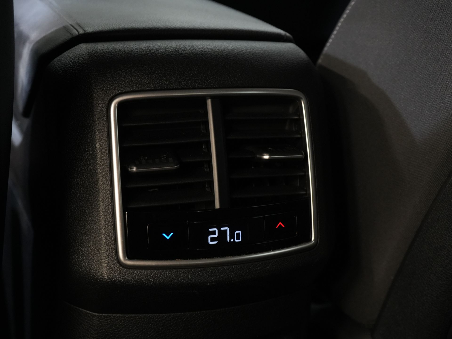 Kia Sportage SUV 1.6 T-GDi PHEV AWD DynamicLine LED/ Virtual Cockpit/ Adapt.Cruise/ 19