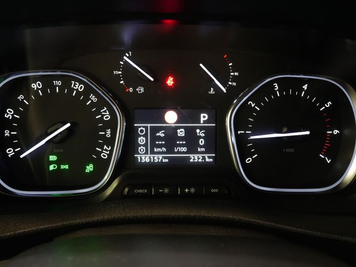 Citroën Jumpy Van 2.0 HDI 180 к.с. авт. L3 DB Ремінь безпеки VV/ Carplay/ 2.5т Буксирний пристрій/ Камера/ PDC/ Сидіння/ 17