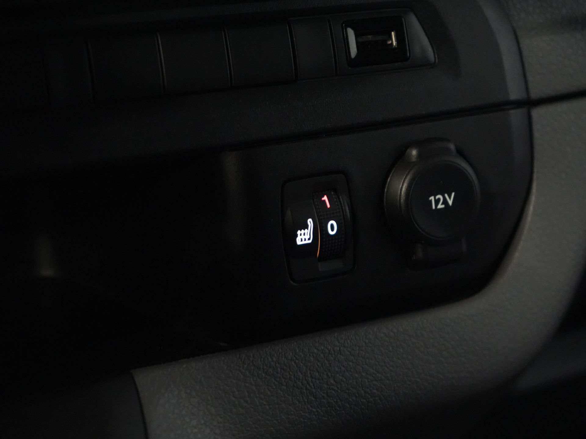Citroën Jumpy Van 2.0 HDI 180 ch Aut. L3 DB Belt VV/ Carplay/ 2.5t Towing device/ Camera/ PDC/ Seatverw./ 17