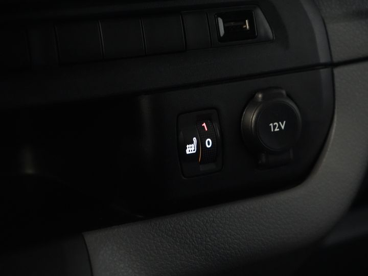 Citroën Jumpy Van 2.0 HDI 180 ch Aut. L3 DB Belt VV/ Carplay/ 2.5t Towing device/ Camera/ PDC/ Seatverw./ 17