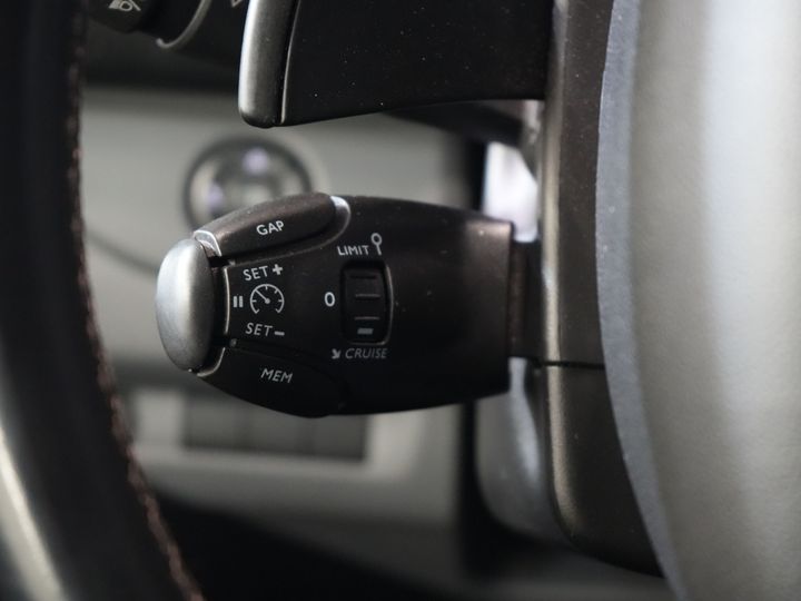 Citroën Jumpy Van 2.0 HDI 180 ch Aut. L3 DB Belt VV/ Carplay/ 2.5t Towing device/ Camera/ PDC/ Seatverw./ 17