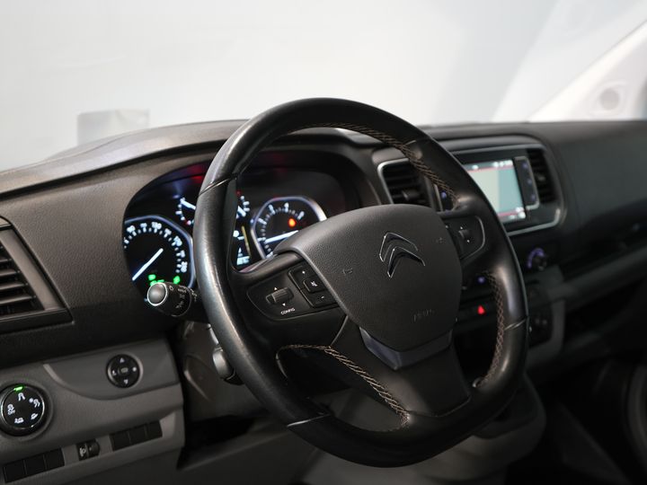 Citroën Jumpy Van 2.0 HDI 180 ch Aut. L3 DB Belt VV/ Carplay/ 2.5t Towing device/ Camera/ PDC/ Seatverw./ 17