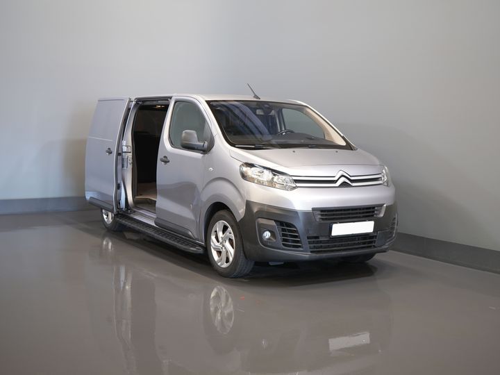 Citroën Jumpy Van 2.0 HDI 180 ch Aut. L3 DB Belt VV/ Carplay/ 2.5t Towing device/ Camera/ PDC/ Seatverw./ 17