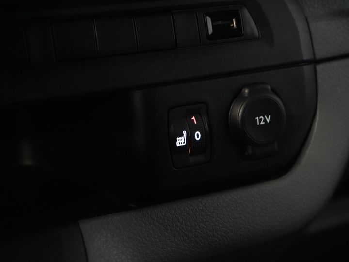 Citroën Jumpy Van 2.0 HDI 180 к.с. авт. L3 DB Ремінь безпеки VV/ Carplay/ 2.5т Буксирний пристрій/ Камера/ PDC/ Сидіння/ 17