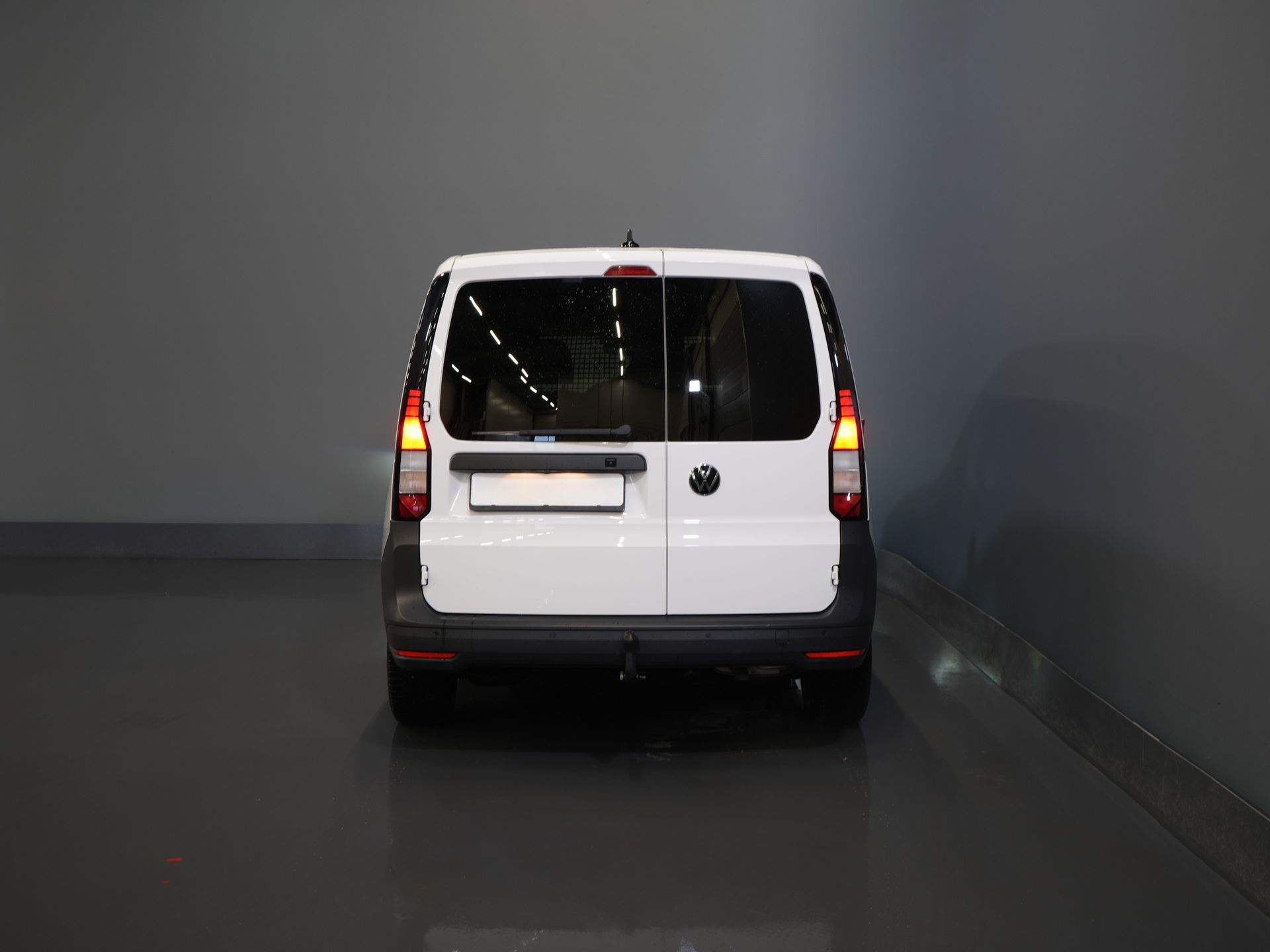 Volkswagen Caddy Cargo Furgone 1.5 TSI 115 CV DSG Aut. BENZINA LED/ Adapt.Cruise/ Climatizzatore/ Sedili riscaldabili/ Navigatore/ Telecamera/ Gancio di traino