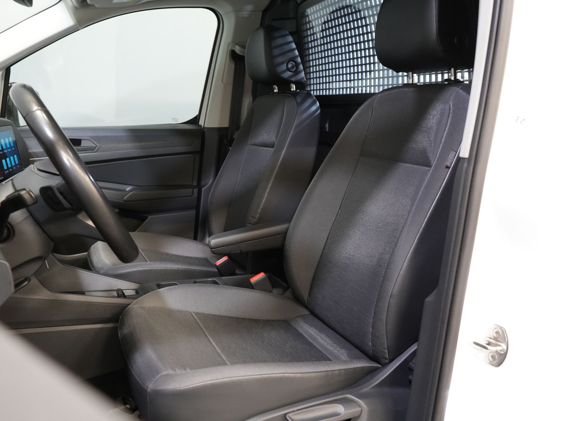 Volkswagen Caddy Cargo Furgone 1.5 TSI 115 CV DSG Aut. BENZINA LED/ Adapt.Cruise/ Climatizzatore/ Sedili riscaldabili/ Navigatore/ Telecamera/ Gancio di traino