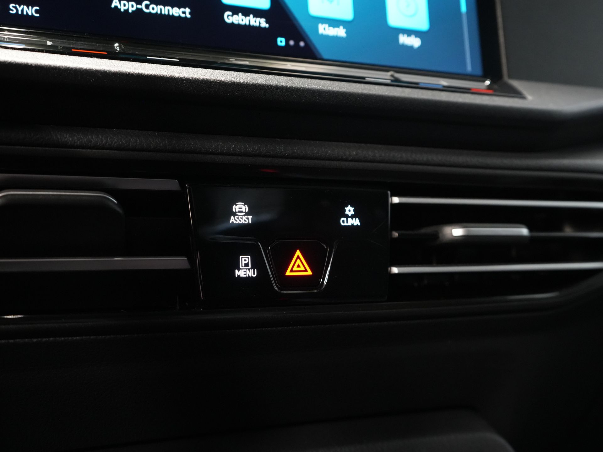 Volkswagen Caddy Cargo Furgone 1.5 TSI 115 CV DSG Aut. BENZINA LED/ Adapt.Cruise/ Climatizzatore/ Sedili riscaldabili/ Navigatore/ Telecamera/ Gancio di traino