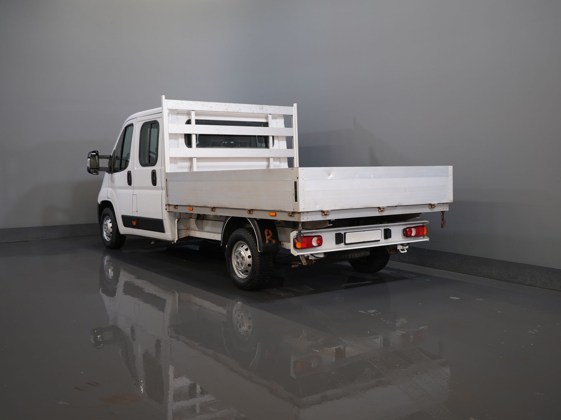 Opel Movano Відкрита вантажна платформа 2.2 140 к.с. DC Double Cab Відкрита вантажна платформа/ 7 чол./ 2.5т Trekverm./ Cruise/ Airco/ 288x215x35/ Самовивіз