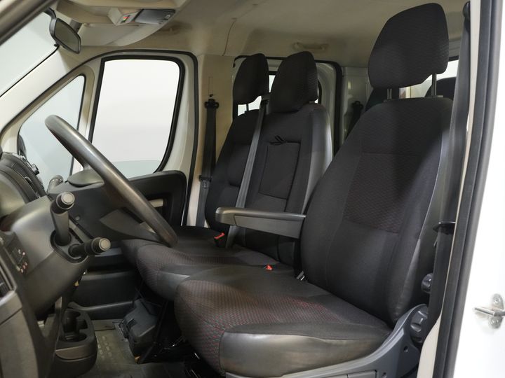 Opel Movano Відкрита вантажна платформа 2.2 140 к.с. DC Double Cab Відкрита вантажна платформа/ 7 чол./ 2.5т Trekverm./ Cruise/ Airco/ 288x215x35/ Самовивіз