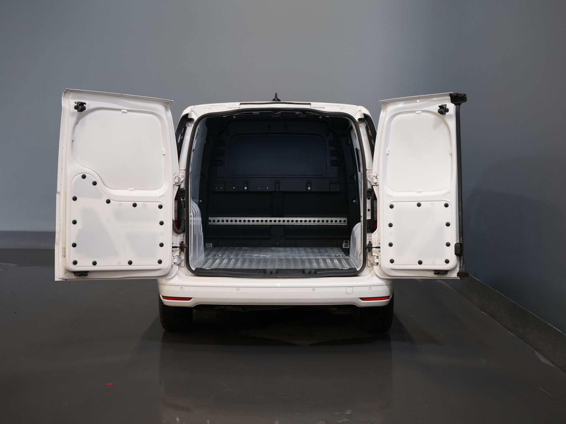 Volkswagen Caddy Van 2.0 TDI 125 PS DSG Aut. Carplay/ Cruise/ Kamera/ Navi/ Airco