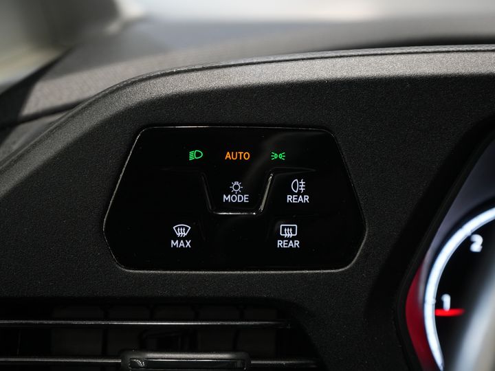 Volkswagen Caddy Van 2.0 TDI 125 PS DSG Aut. Carplay/ Cruise/ Kamera/ Navi/ Airco