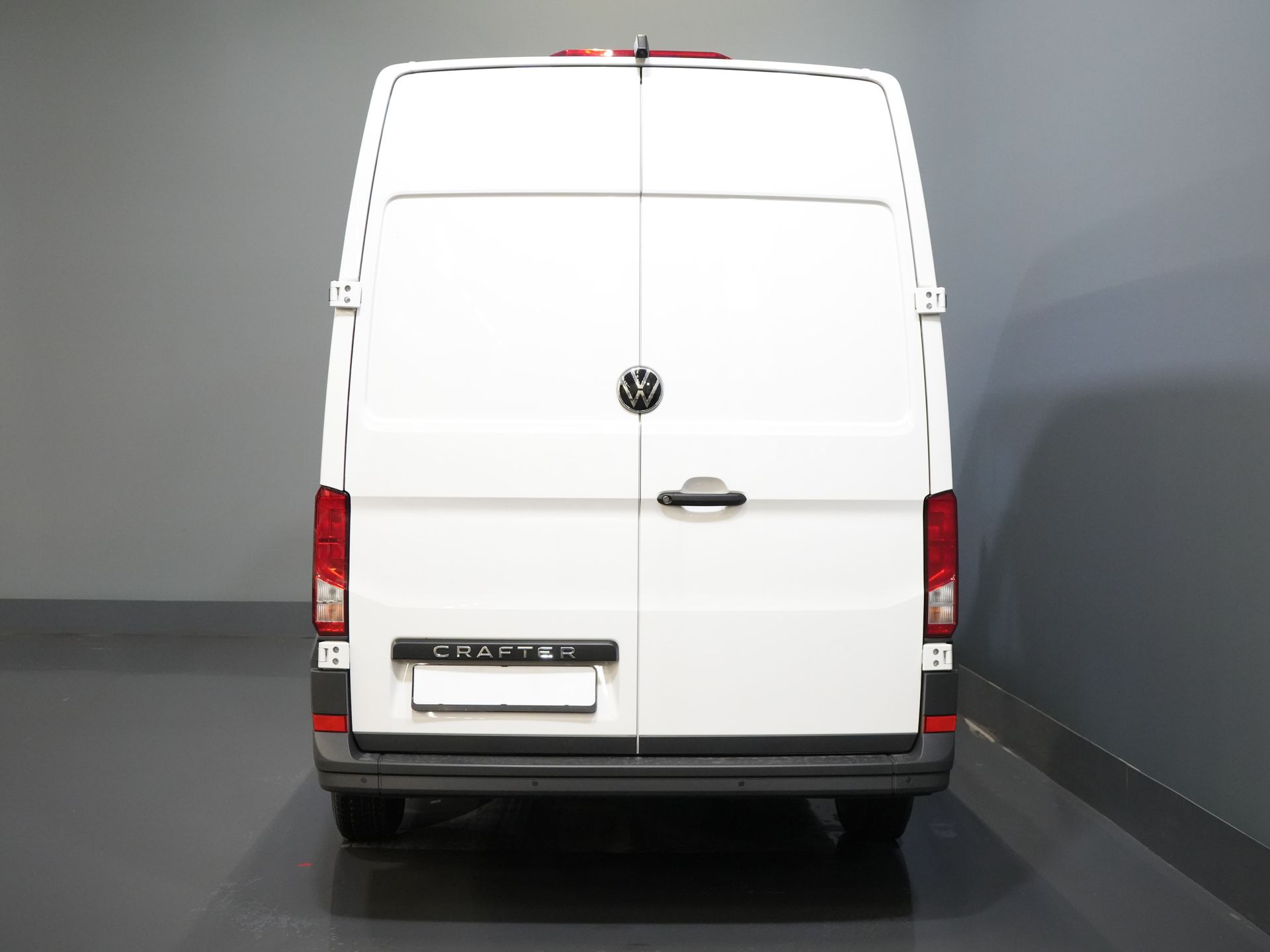 Volkswagen Crafter Van 35 2.0 TDI 140 к.с. DSG Aut. L3H3 BPM FREE/ LED/ Віртуальний кокпіт/ Камера/ Круїз/ Carplay/ Gev.Stoel